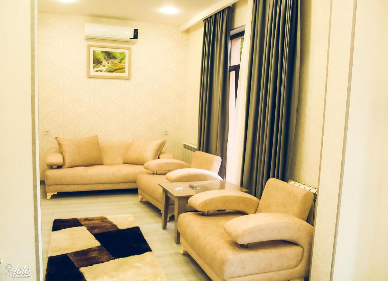 Su Sesi Hotel&Restorant Goygol Exteriör bild