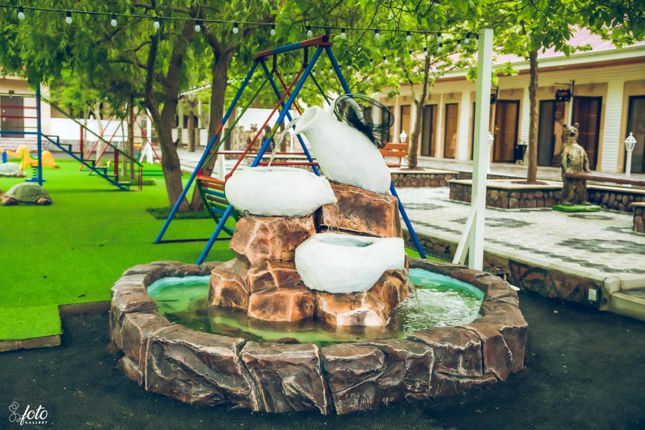 Su Sesi Hotel&Restorant Goygol Exteriör bild